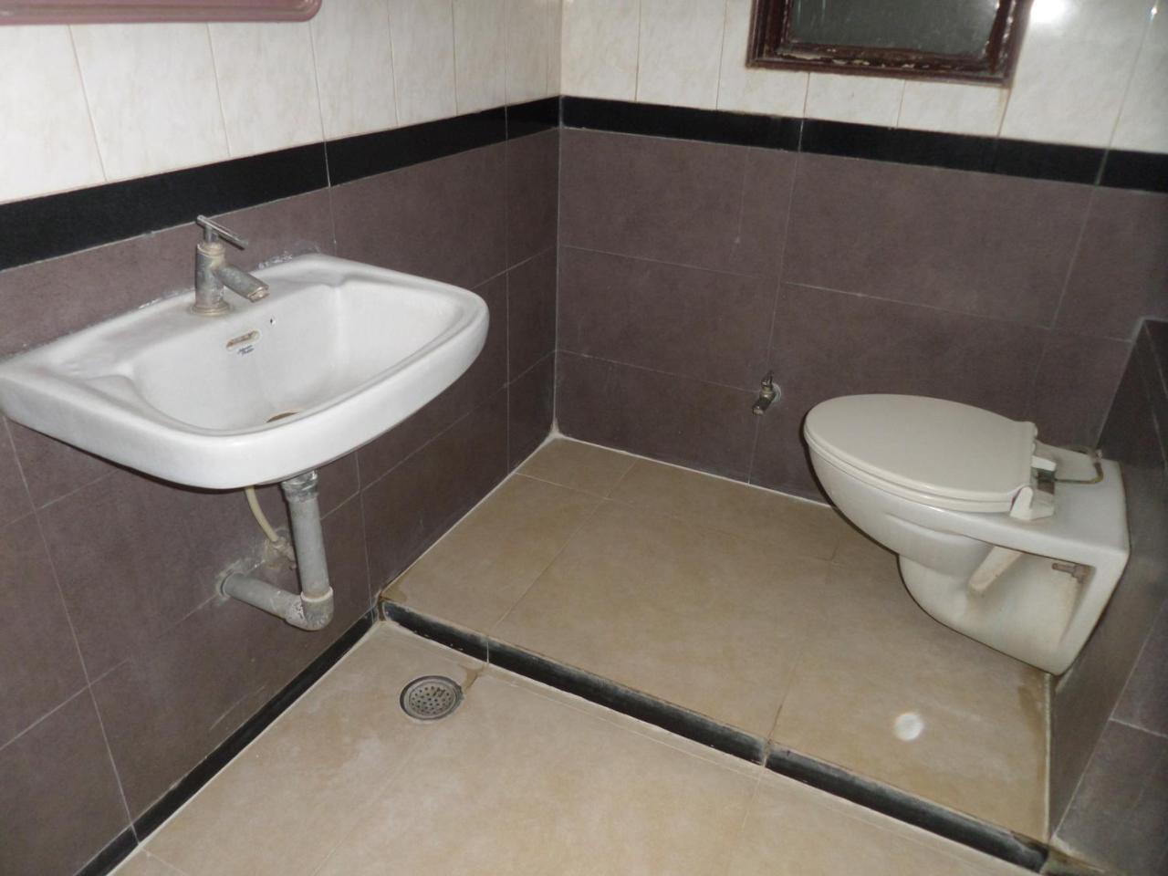 Hotel Padma Nashik Exterior photo
