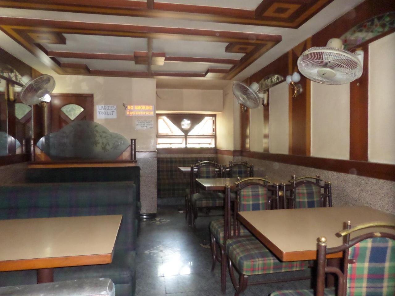 Hotel Padma Nashik Exterior photo